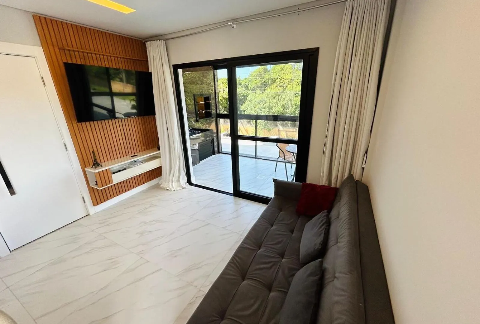 Apartament Lindo Apartamento A 400 Metros Da Praia Com Selo Azul De Qualidade Governador Celso Ramos
